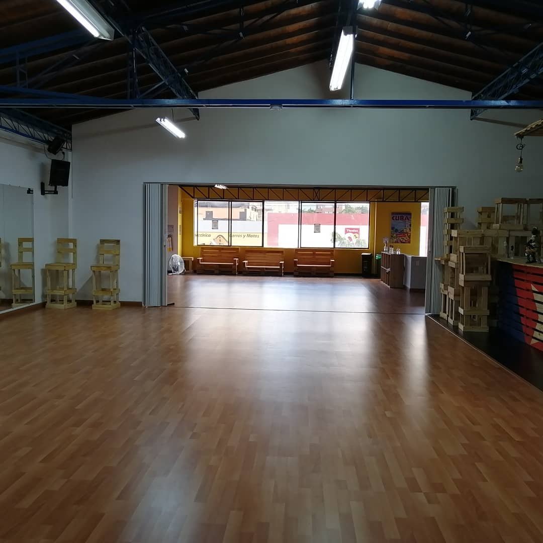 Alquiler de espacio para clases de baile